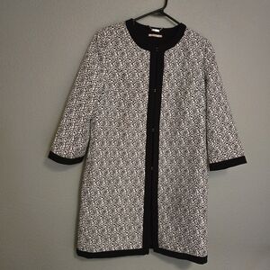 Black and White Patterned Zarina Coat